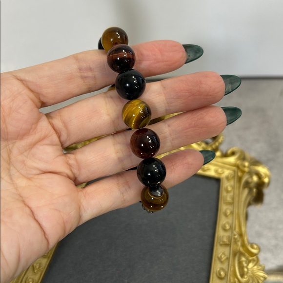 12mm Tigers Eye Stretch Bracelet - Picture 2 of 2